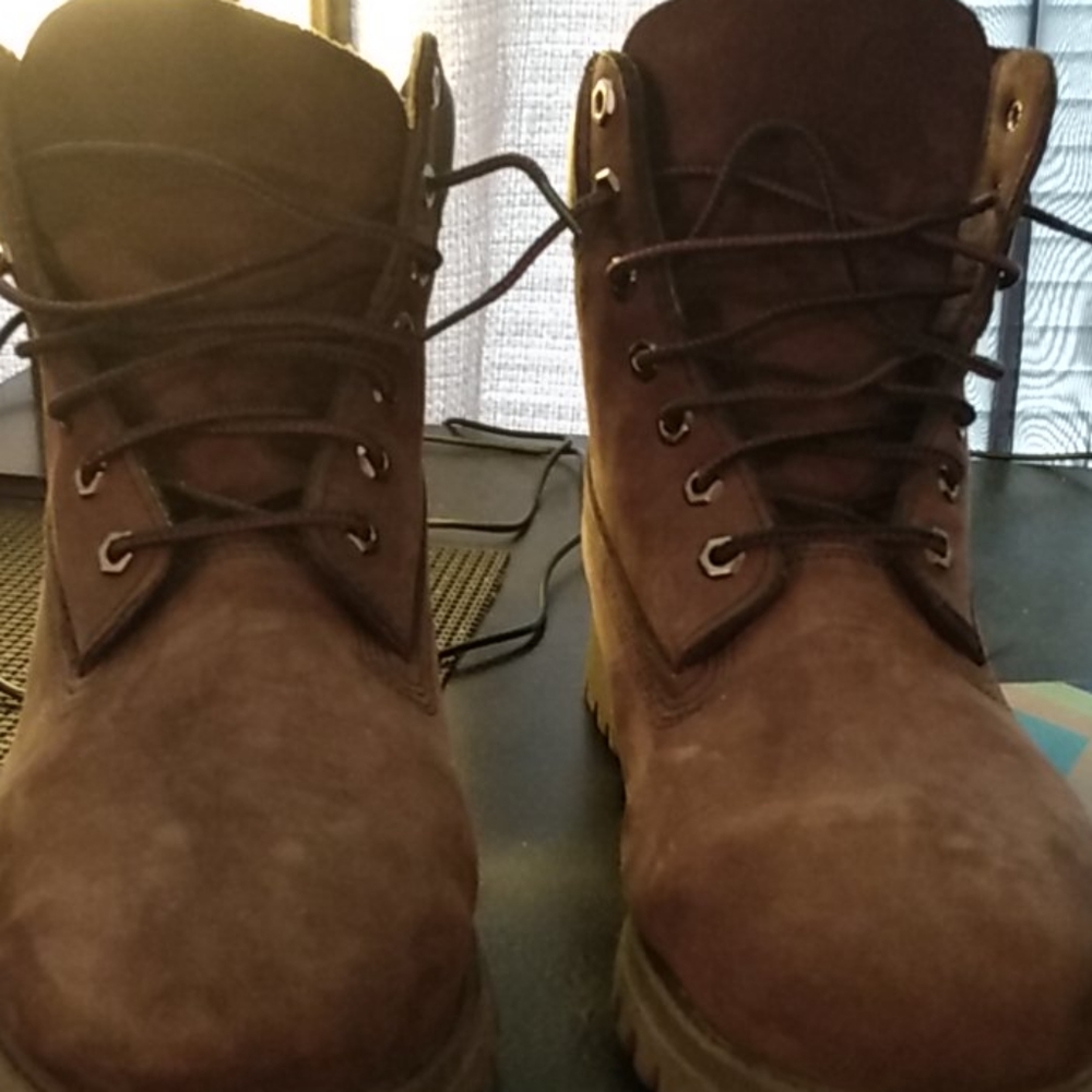 Nice Timberland boots - Picture 2 of 8